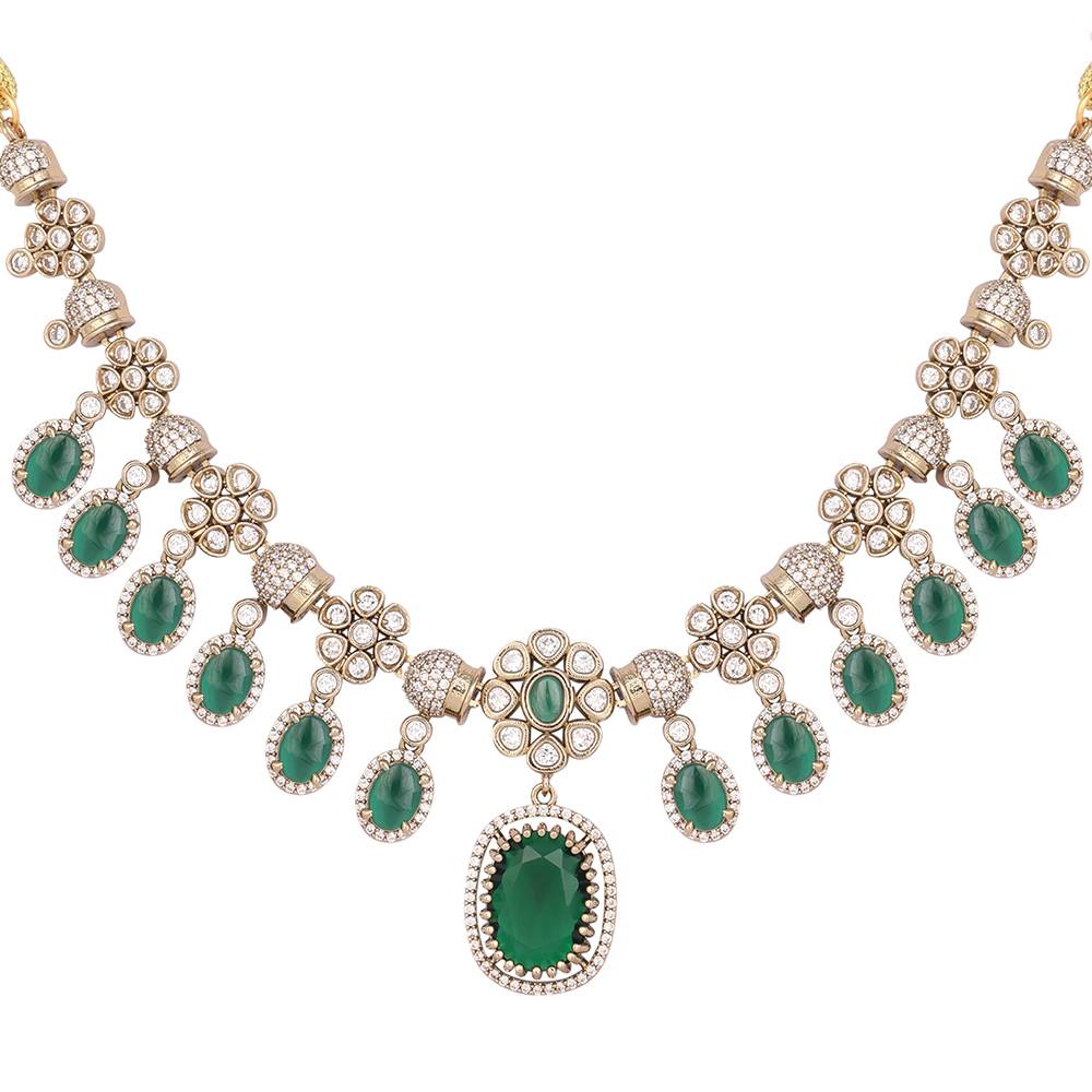18K Gold Plated Emerald Blossom Necklace Set : YI24A0478N