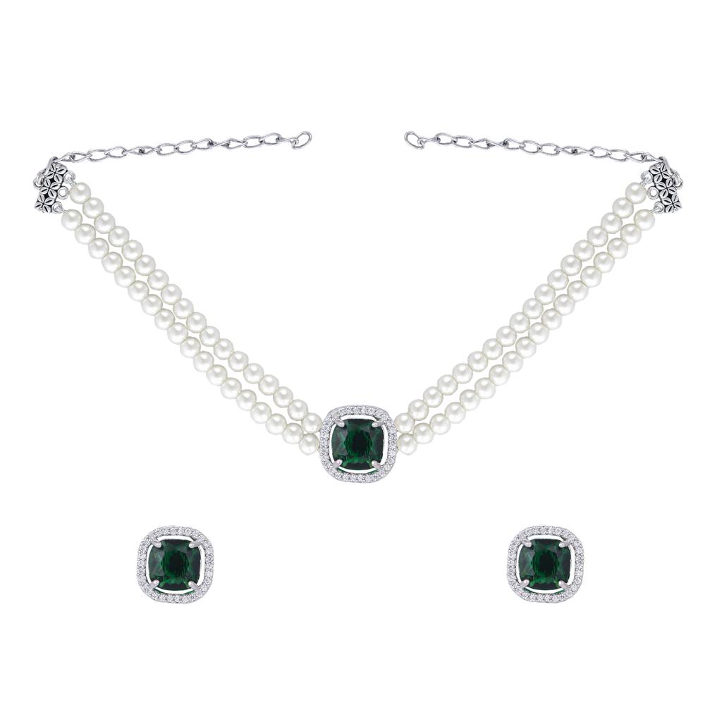 Emerald Elegance Pearl Choker : YI24A0408N