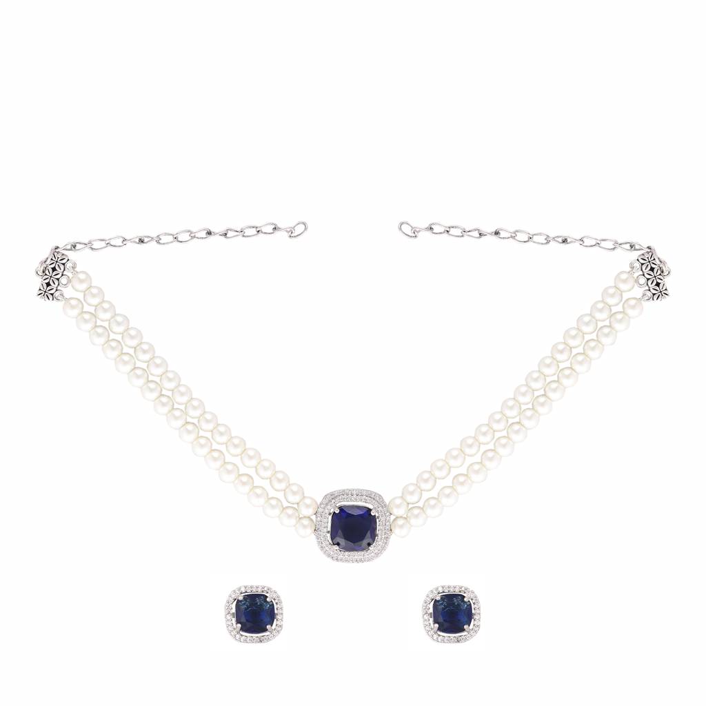 Blue Emerald Elegance Pearl Choker : YI24A0409N