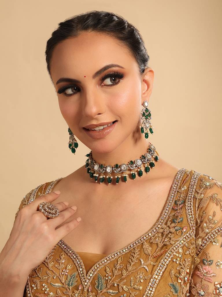 22K Gold Plated Royal Envy Green Kundan Necklace Set : YI24A0534N