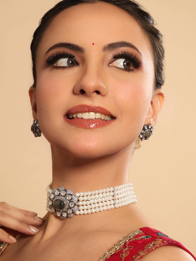 Pearl Beaded Black Onyx Stone Choker Necklace Set : YI24A0510N