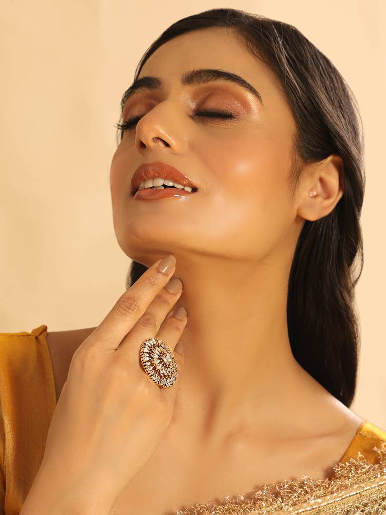 Floral Kundan Aura Adjustable Ring : YI24A0481R