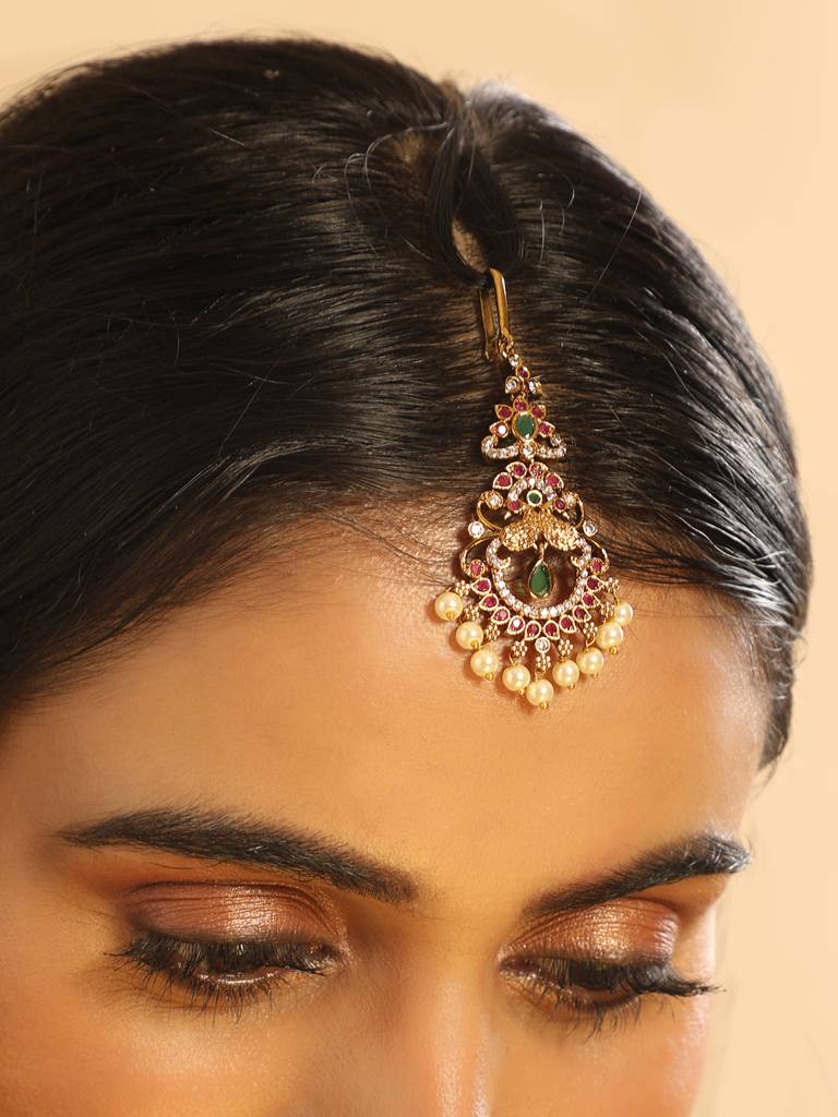 pearl tikka headpiece