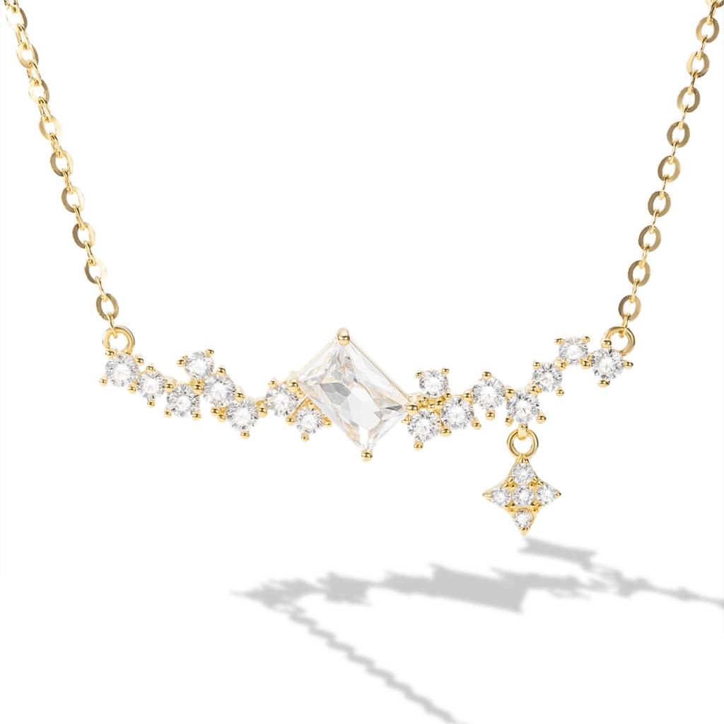 Dainty Floral Cluster Gold-Plated Silver Necklace : BRD0012G