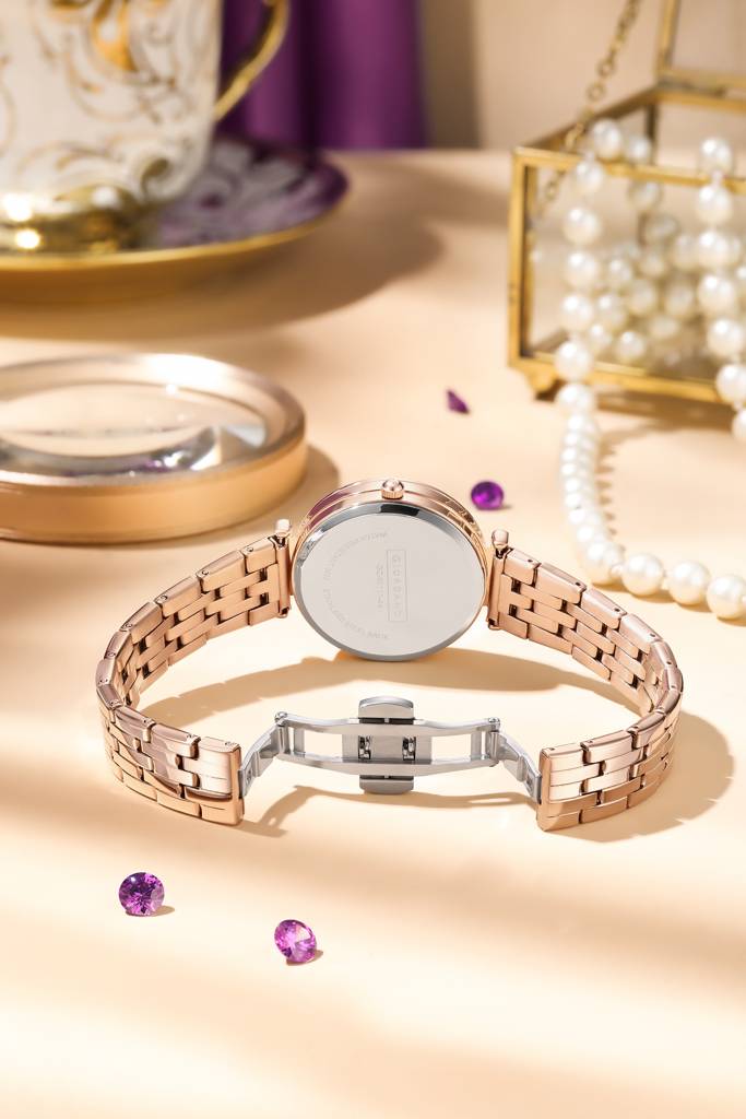 Giordano Exquisite Analog Watch For Women With Round Cut Glass Textured Dial, Stainless Steel Strap And Date Dis : GZ-60111-44