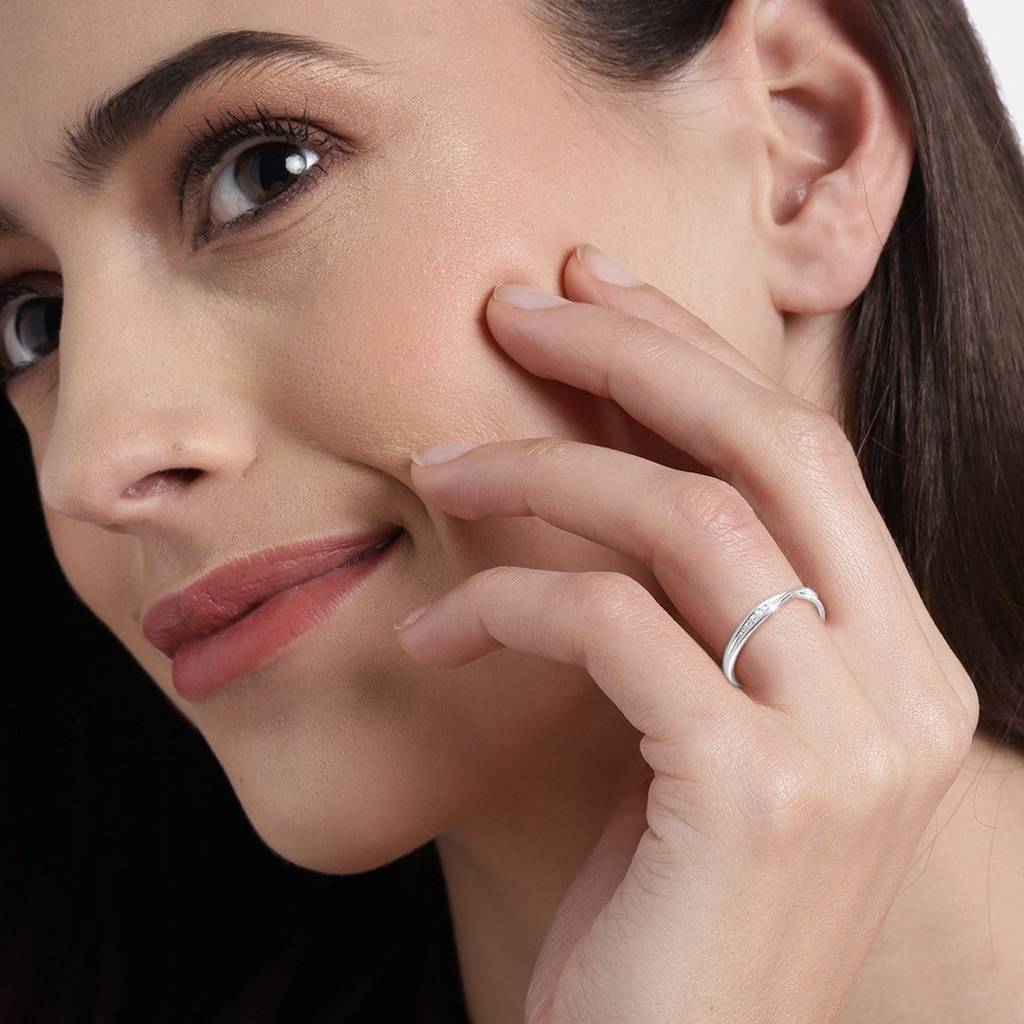 Minimal Rhodium Plated Cz Studded 925 Sterling Silver Women Ring (Adjustable) : RNG-40112