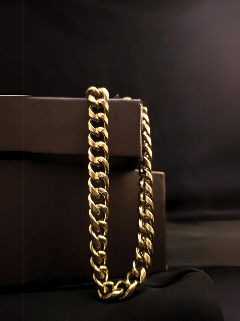 Gold Cuban Chain Bracelet (Thin) : MATB245GC