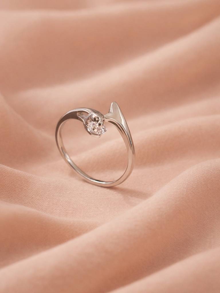 925 Pure Silver Star-Bound Solitaire Rhodium Plated Zircon Ring : LR1342