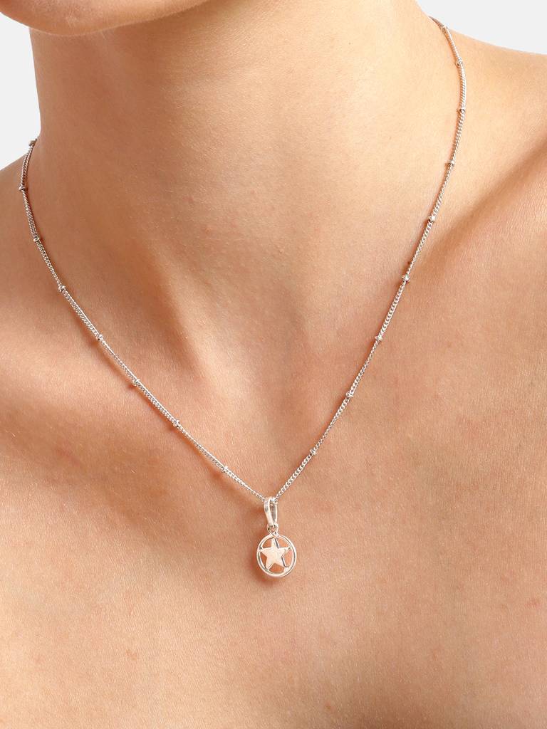 92.5 Silver Star Loop Necklace : U100SG005MY039