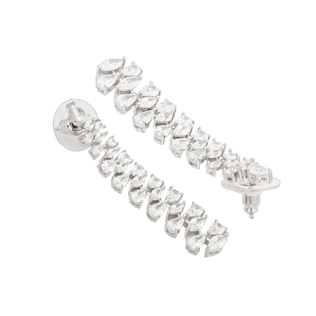Diamond Luxe Anti Tarnish Cocktail Earrings : YI24A0256E