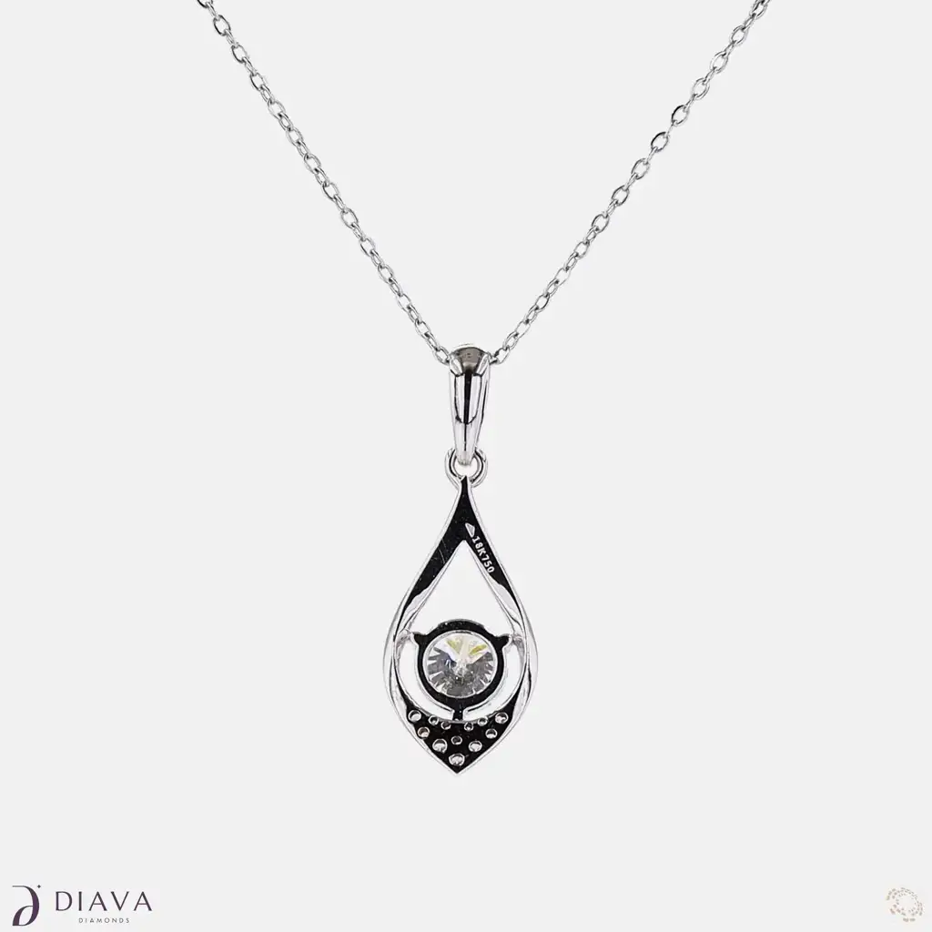 Diamond Dew Pendant : DiamondDewPendant