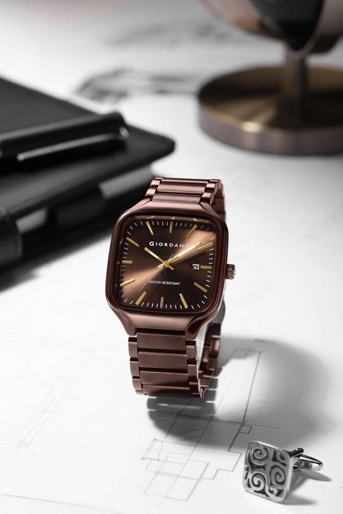 Giordano Analog Watch For Men Â Square Dial, Stainless Steel Strap, Date Display, Water Resistant Classic Dres : GZ-50163-55