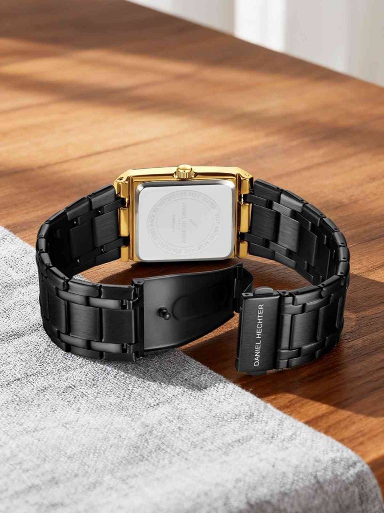 Daniel Hechter Paris Gallieni Collection Vintage Analog Watch For Men - Rectangular Dial With Roman Numerals, Dat : DHM1029-11