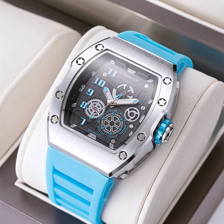 Giordano Sqaure Analog Casual Sporty Watch For Men – Mechanical-Inspired Design Dial, Quartz Movement, Silicon S : GZ-50150-04