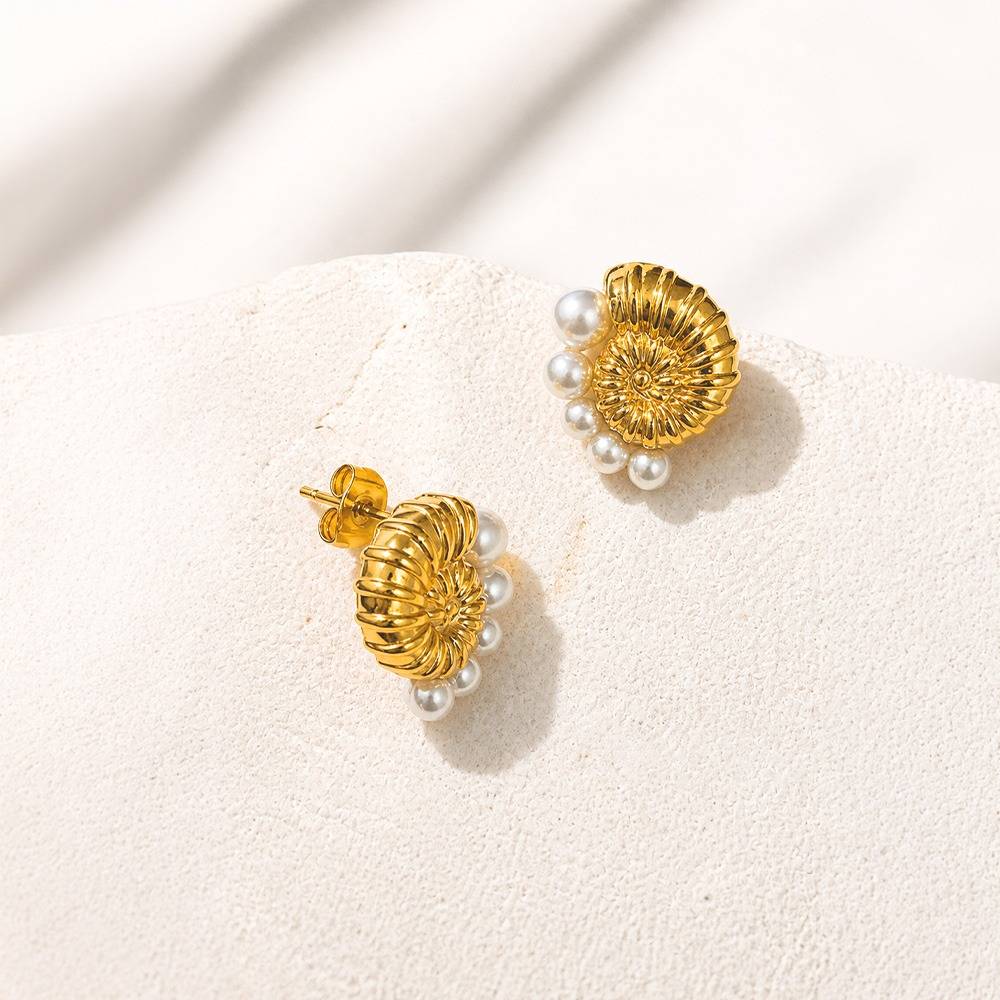 Women 18K Gold-Plated Seashell Spiral Stud Earrings With Artificial Pearls : 101167