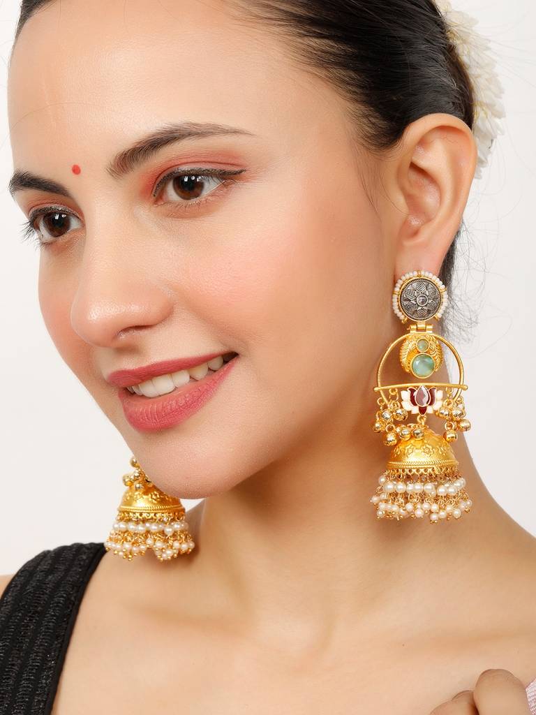 Gold-Plated Artificial Stones Studded And Beaded Dome Shaped Jhumkas : VI24EROX100034