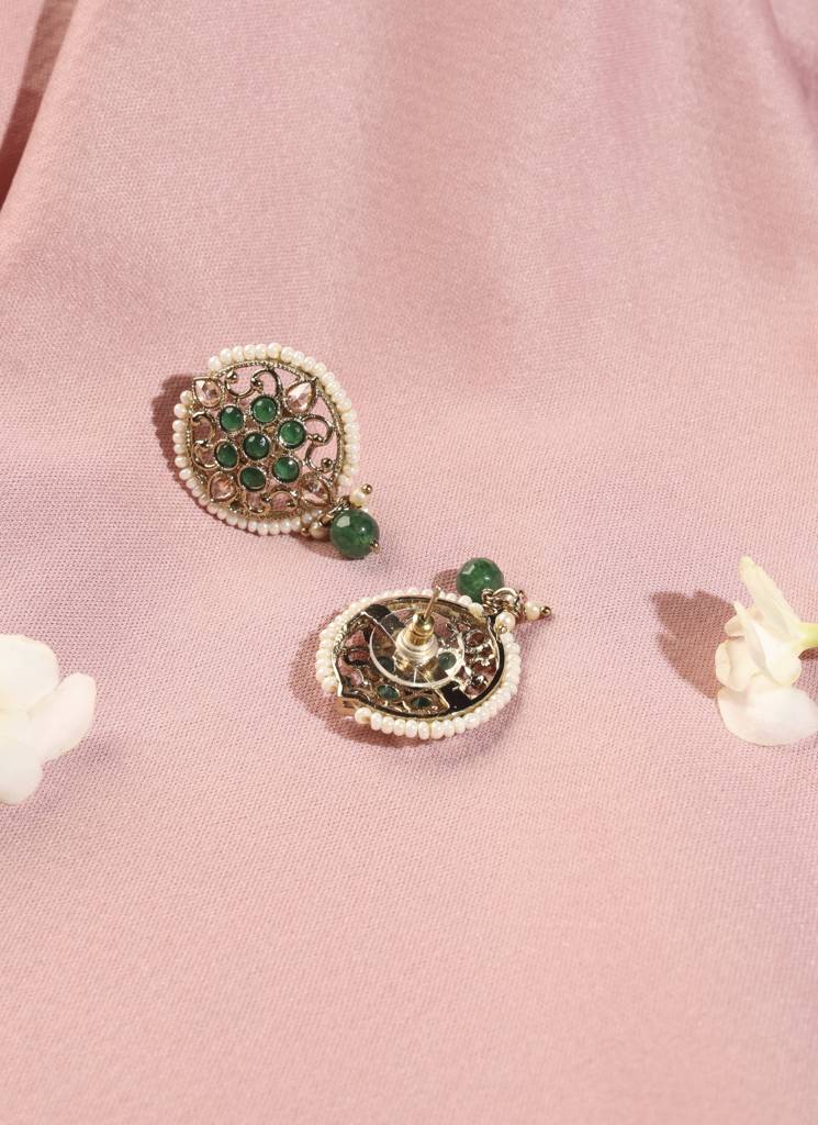 Royal Round Shape Mother Of Pearl Kundan Stone Antique Gold Plated Collar Necklace Set For Women : 6CS39_Green