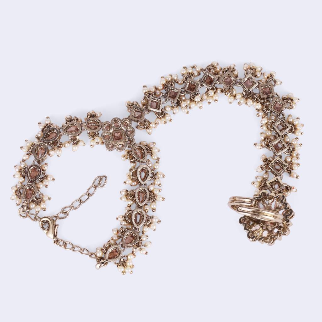 Traditional Fabulous Flower And Oval Design Gold Plated Pearl Set Of 2 Adjustable Hathphool(Panja) For Women : 6HP65