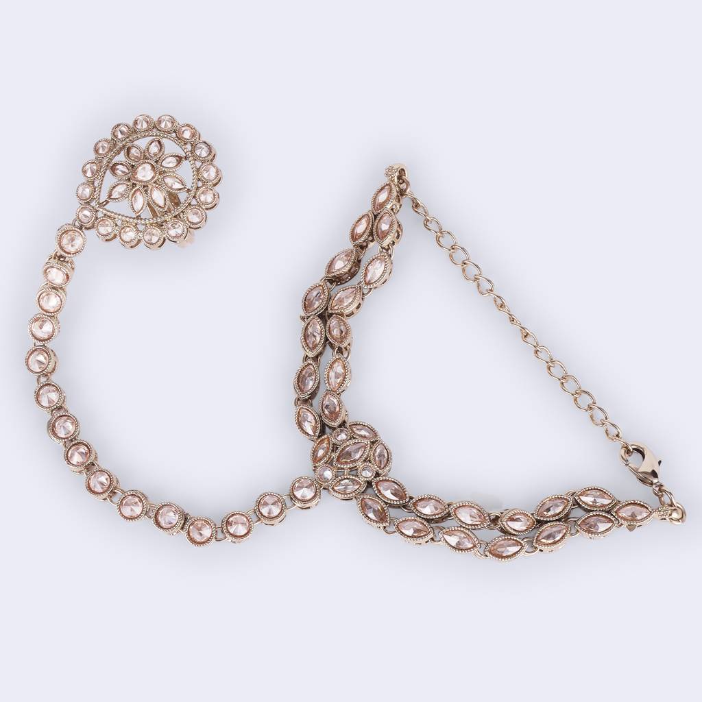 Traditional Glamorous Flower And Oval Shape Gold Plated Set Of 2 Adjustable Hathphool(Panja) For Women : 6HP73