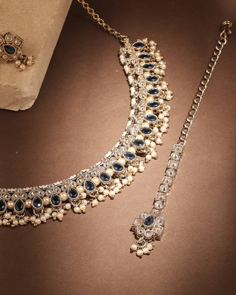 Lavish Pear Shape Pearl Guchha Antique Gold Plated Blue Uncut Kundan Stone Choker Necklace Set With Maangtikka F : 6NS395-BLUE