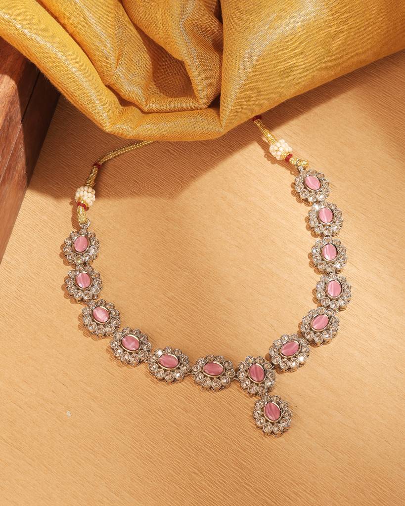 Graceful Round And Oval Shape Antique Gold Plated Brown Uncut Kundan Stone Choker Necklace Set With Maangtikka F : 6NS519-Pink