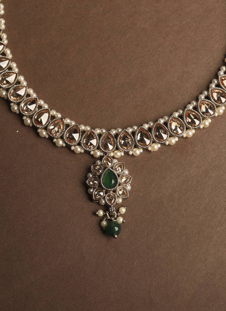 Luxurious Flower And Oval Shape Kundan Stone Antique Gold Plated Choker Necklace Set With Maang Tikka For Women : 6NS559_Green