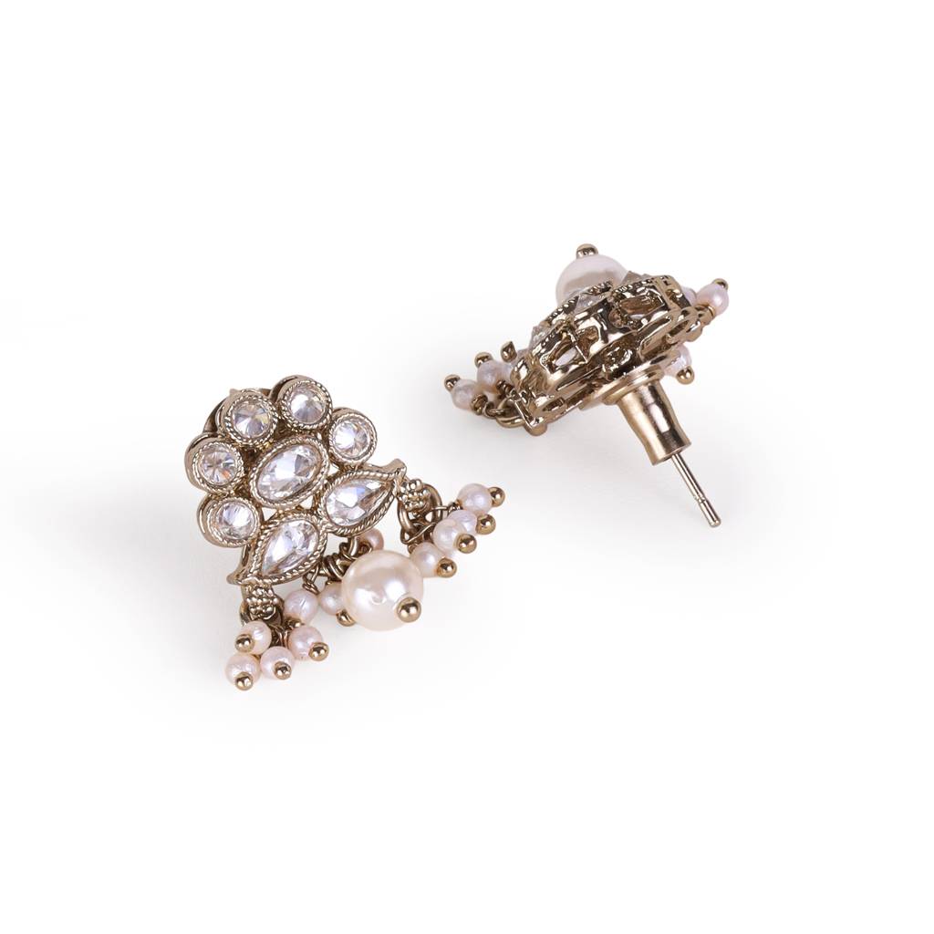 Flower Design And Pearl Gold Plated Brass Drop Earring For Women : 6SE12