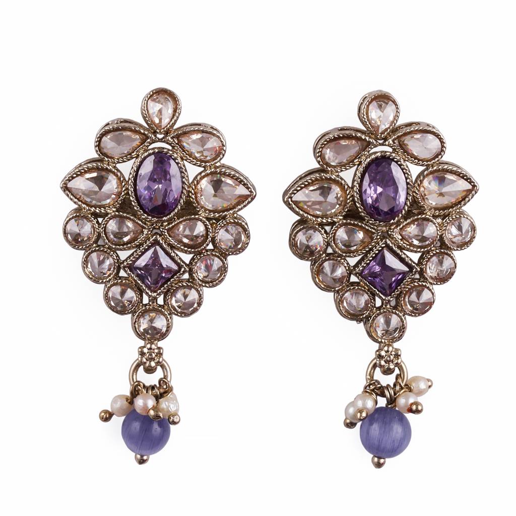 Lavish Flower Design Brown Uncut Kundan Stone Mother Of Pearl Antique Gold Plated Dangle Earring For Women And  : 6SE33_Purple