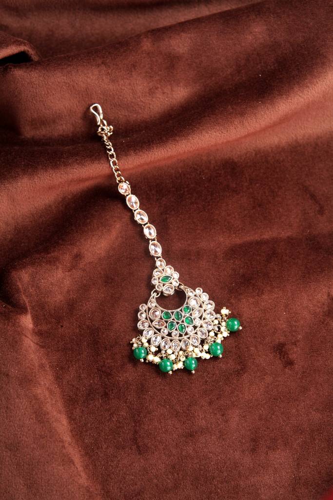 Glamorous Chandelier Shape Mother Of Pearl Brown Uncut Kundan Stone Antique Gold Plated Maang Tikka For Women A : 6TK141-GREEN
