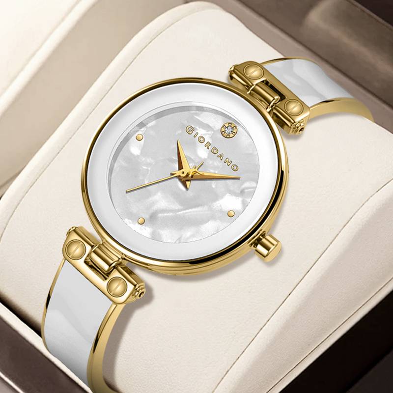 Giordano Designer Analog Watch For Women Â Glossy Round Dial & Bracelet Style Stainless Steel Strap-Gz-60099 : GZ-60099-88