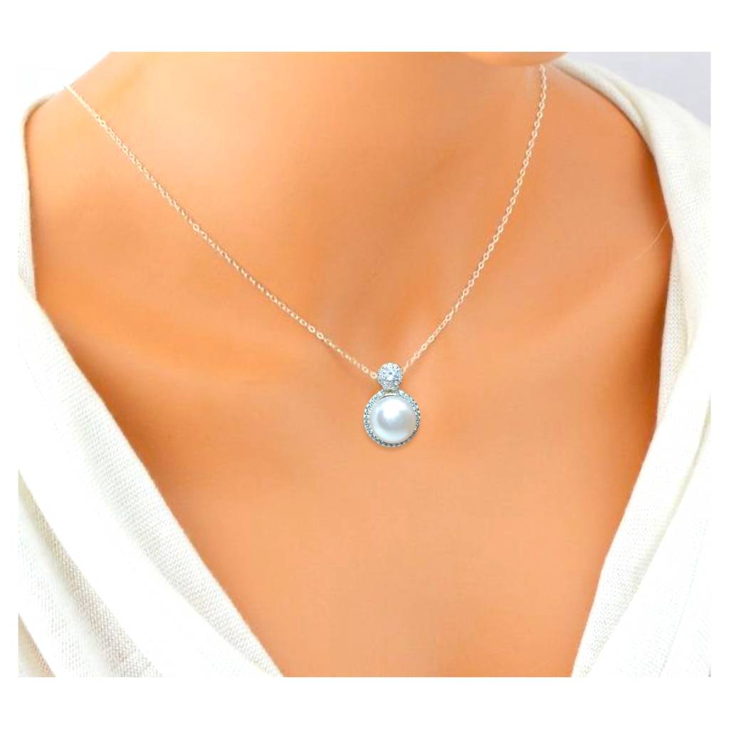 Pearl Pendant Set : 704