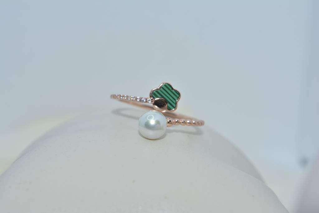 Pearl Harmony Ring : 705