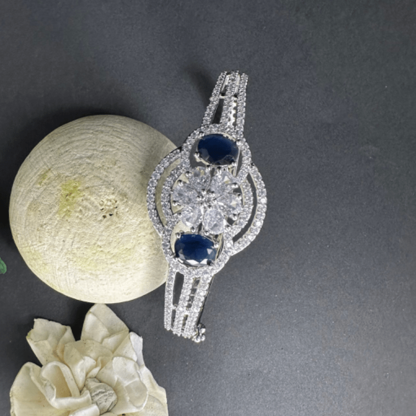 Cz Stones Studded Silver Plated Bracelet : sg23hfux