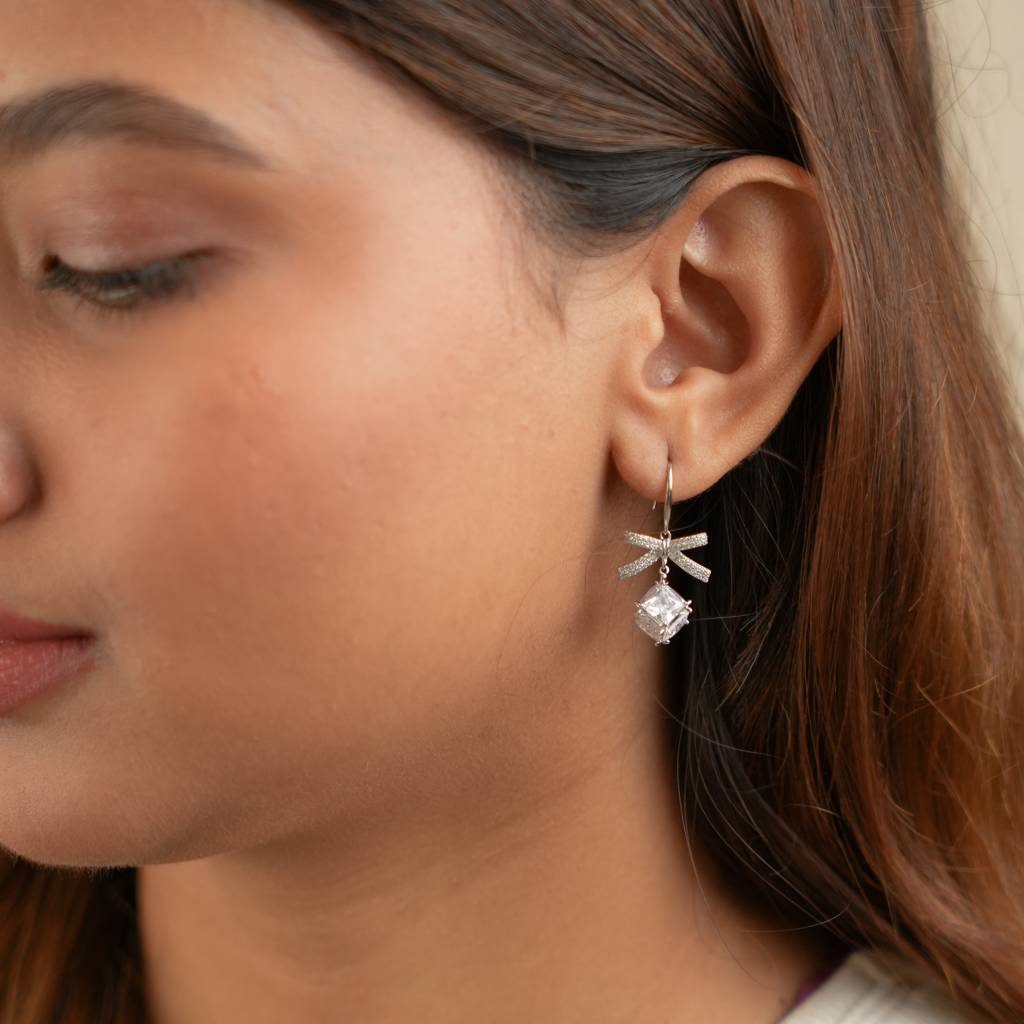 Bow-Down: 925 Sterling Silver Bow Earrings For Women : 73EA