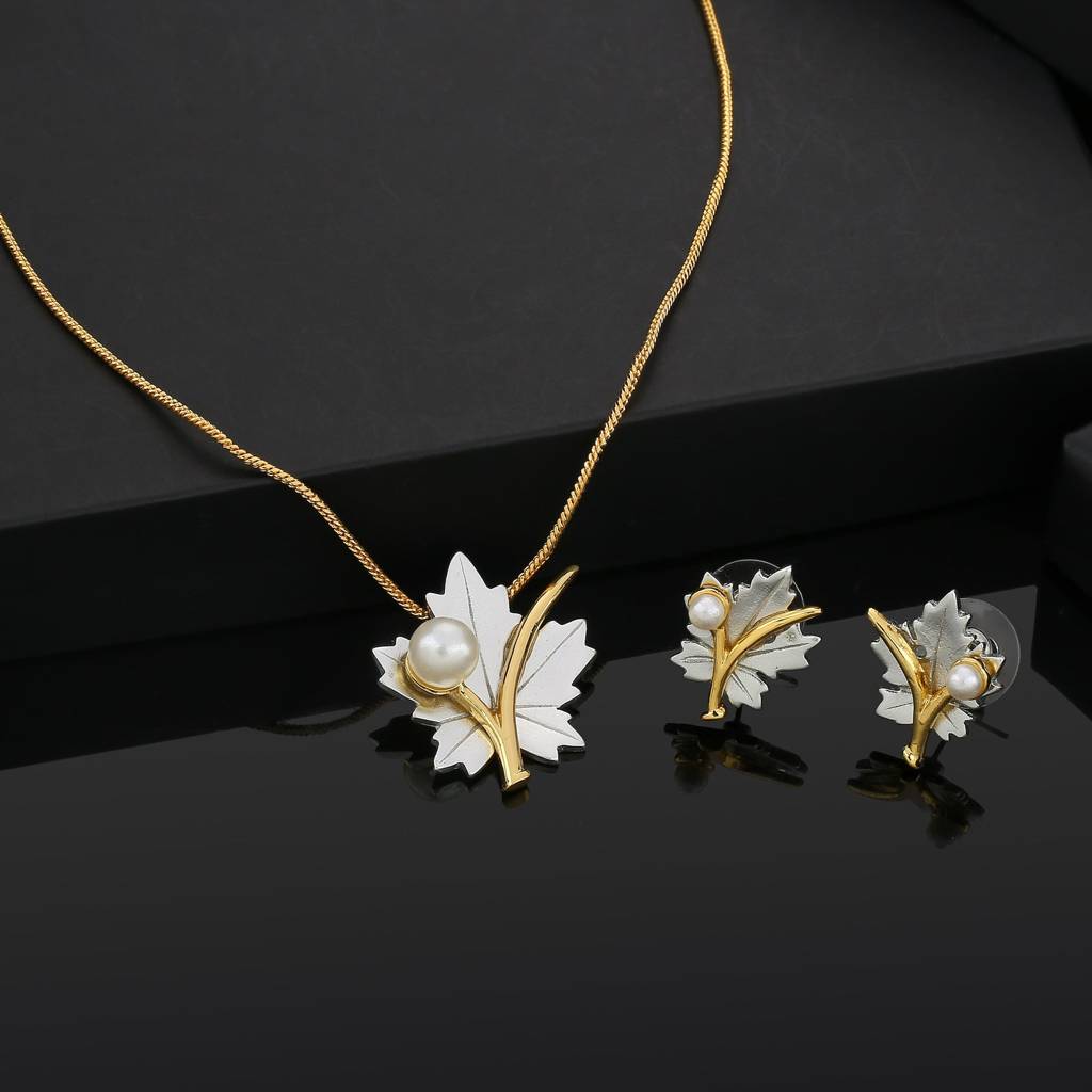 Estele Gold & Rhodium Plated Maple Leaf Designer Necklace Set With Pearl For Women : 7730ZNKER