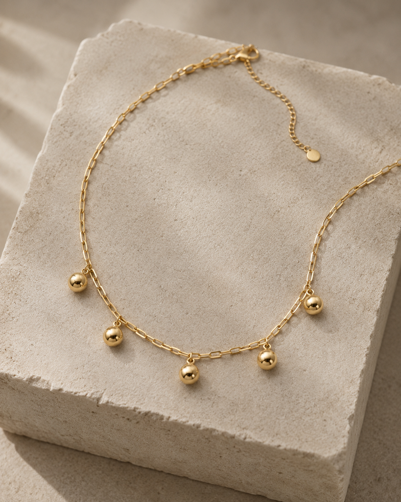 Golden Orbit Necklace : Le259