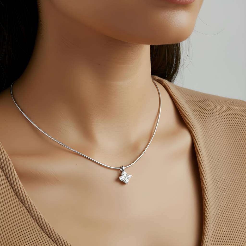 Starlit Lilium – 925 Silver Pendant : N001