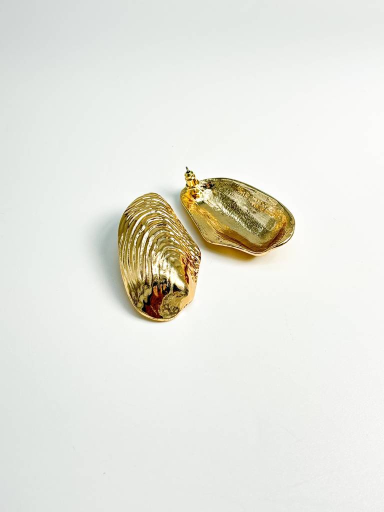 Shell Couture Vintage Earrings : E0014