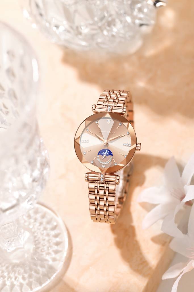 Giordano Premium Watch For Women Â Elegant Round Cut Glass Dial With Stainless Steel Strap & Quartz Movement-G : GZ-60094-22