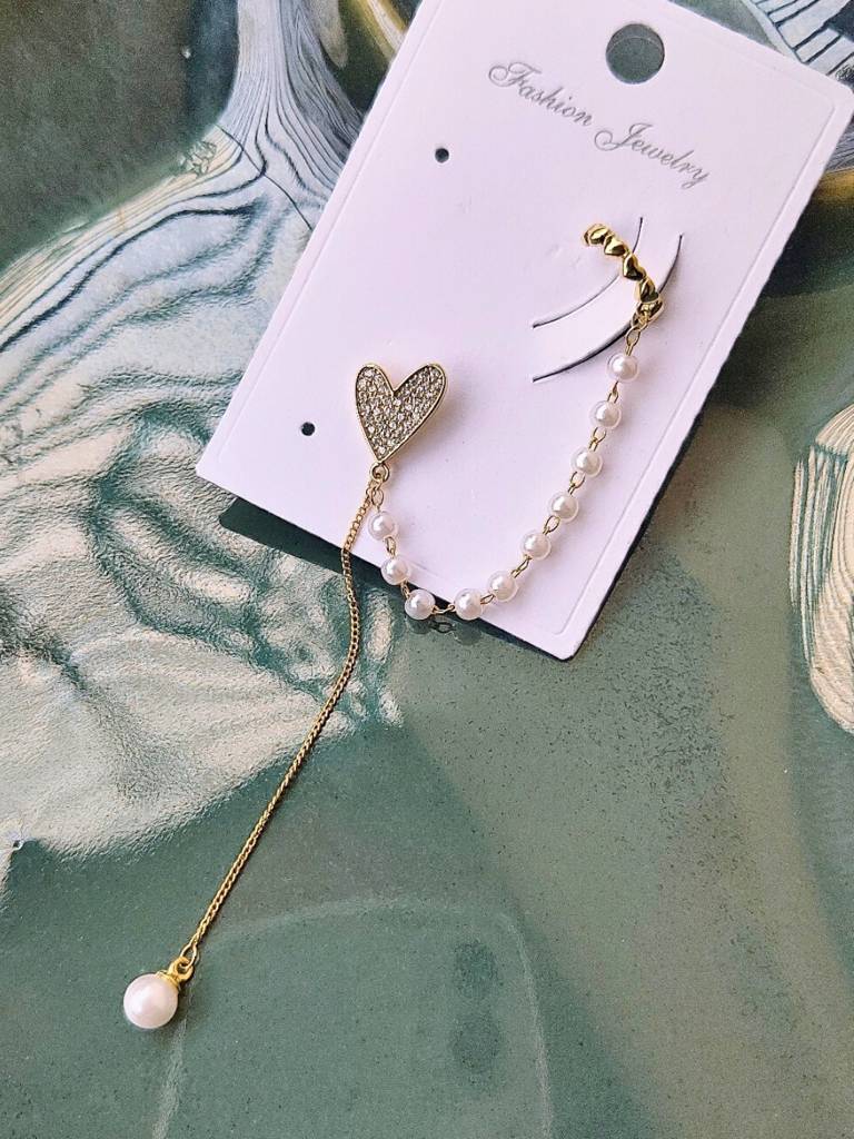 Heart Single Ear Cuff With Pearl Hanging : S925E375HSEP
