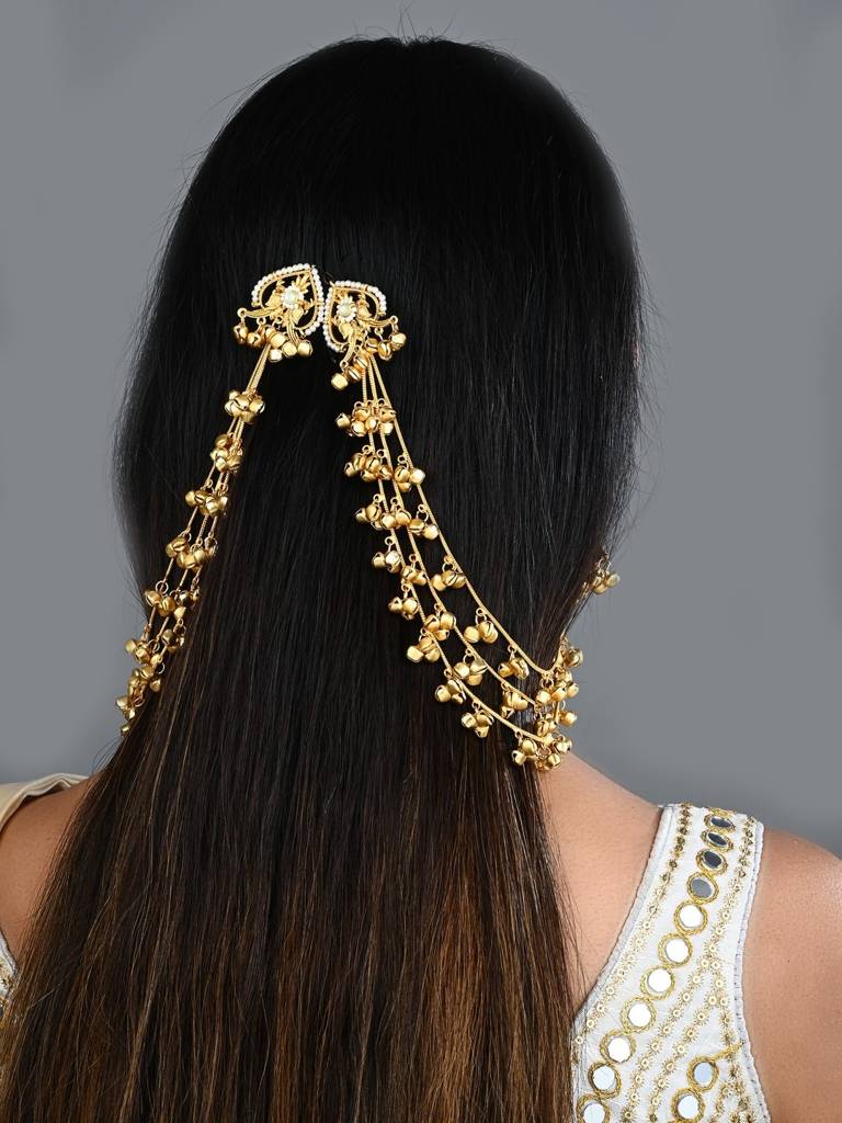 Gold Plated Studs With Ear Chains : S24KCER648GRN