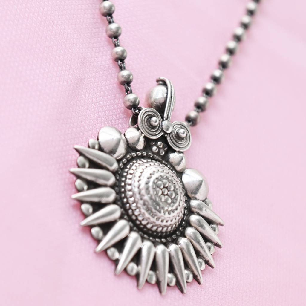 925 Pure Silver Antique Floral Design Necklace | Silver Long Chain Necklace : NL1024A