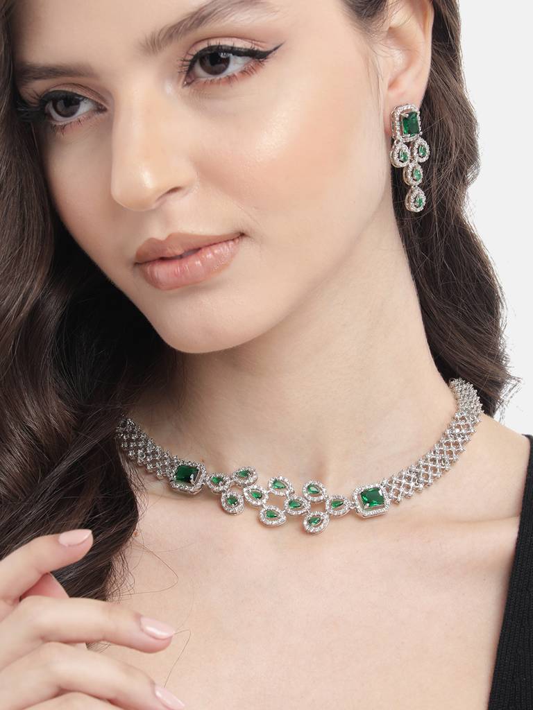 Ad Studded Leaf Necklace Setâ : AD135GREEN