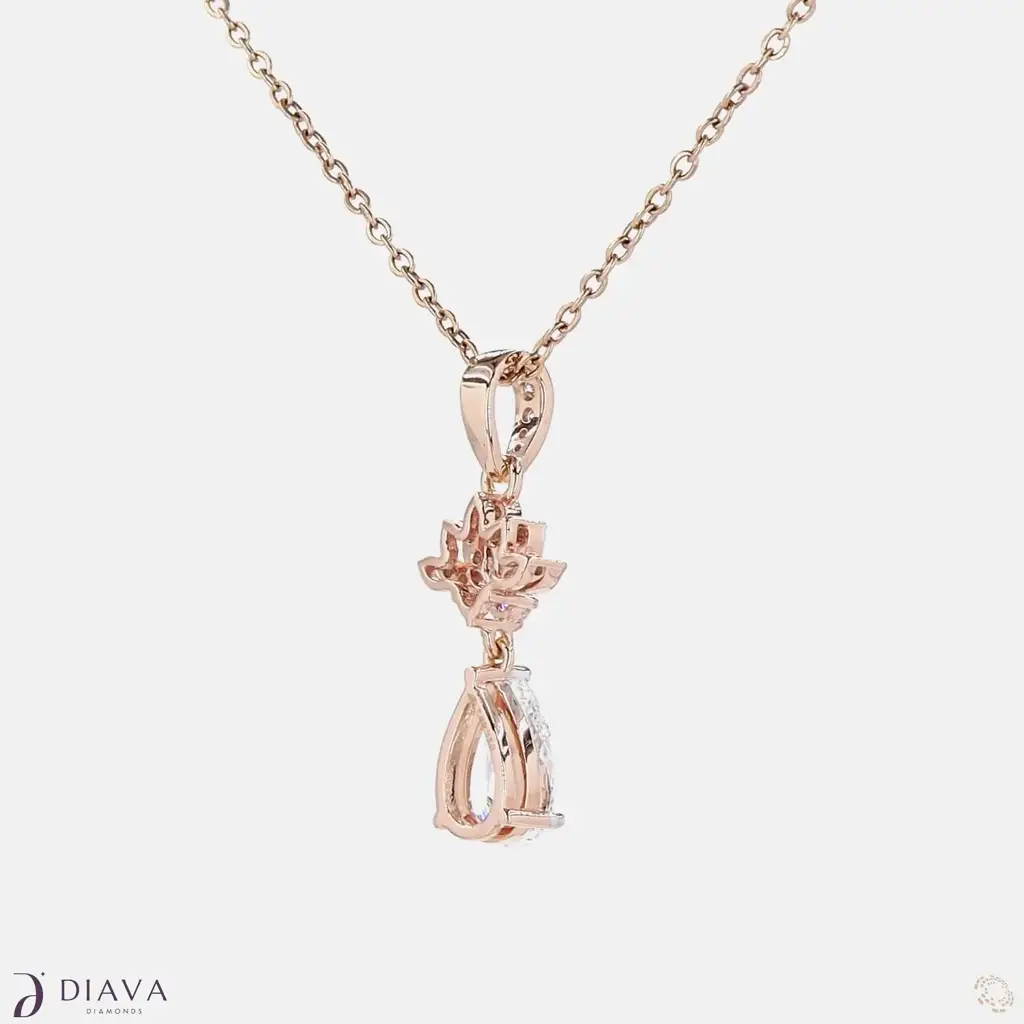 Blooming Teardrop Pendant : BloomingTeardropPendant