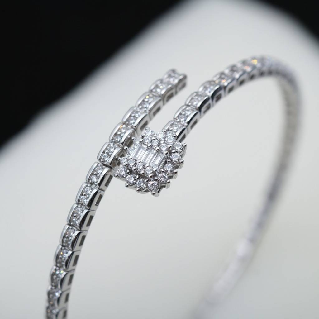 The Lumina Bracelet : LKDCZTH02