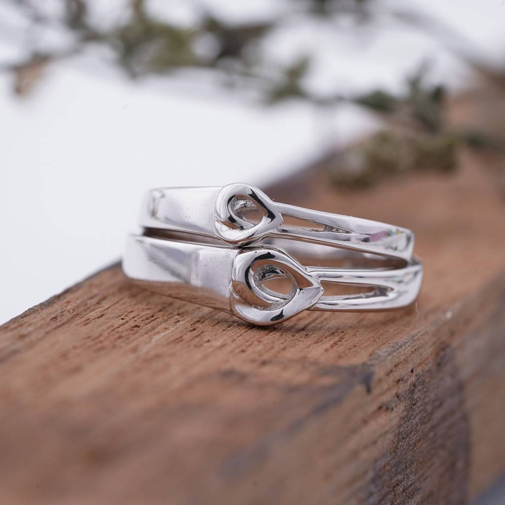 Silver Endless Love Couple Ring : ZLCPLR-1004