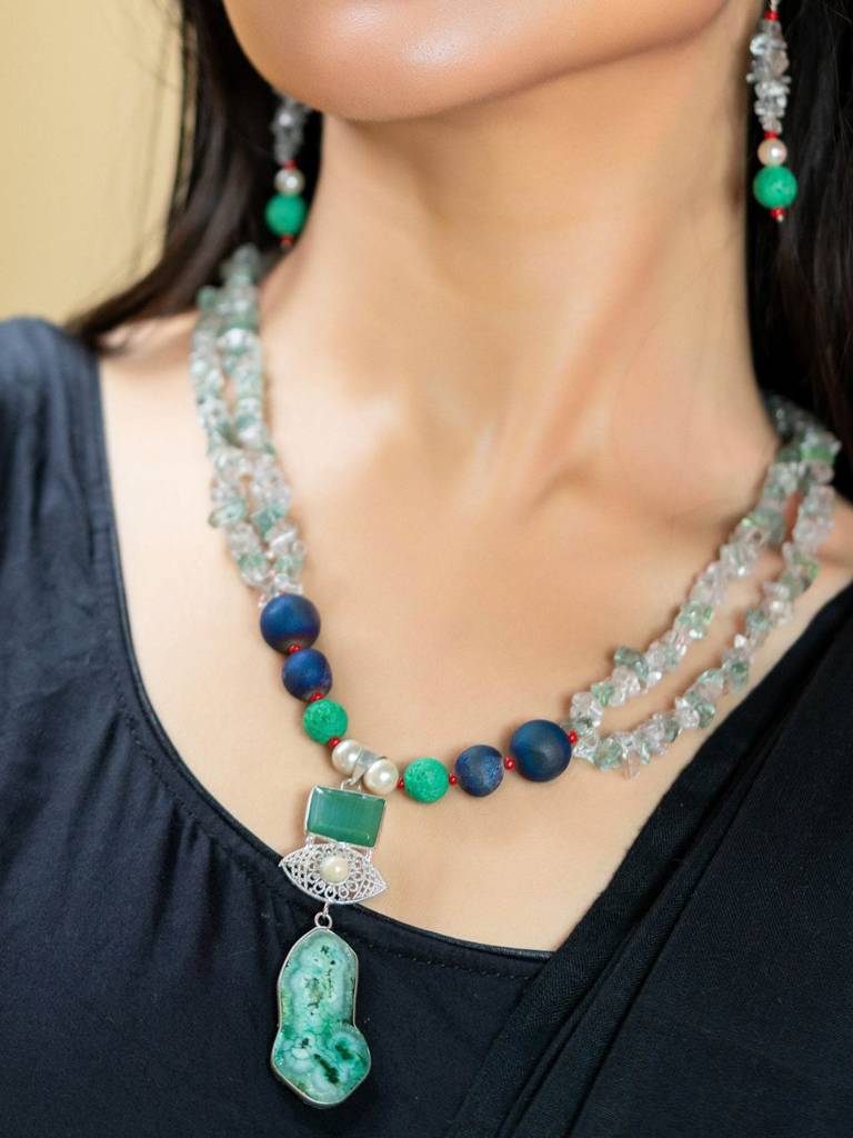 Handmade Blue Green Semi Precious Drazy Lava Agate Stone Chips Necklace Set : LAANP119