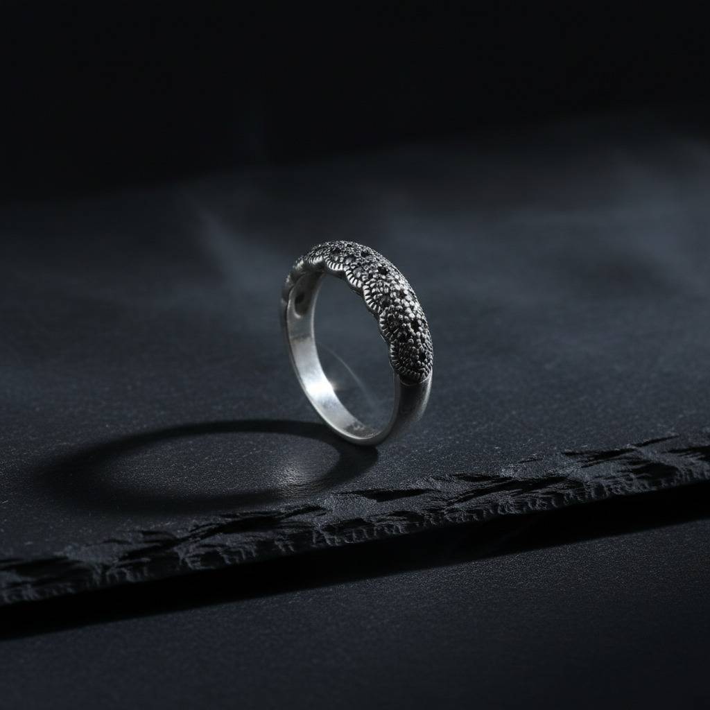 The Heritage Marcasite Ring : LRMRCTH03