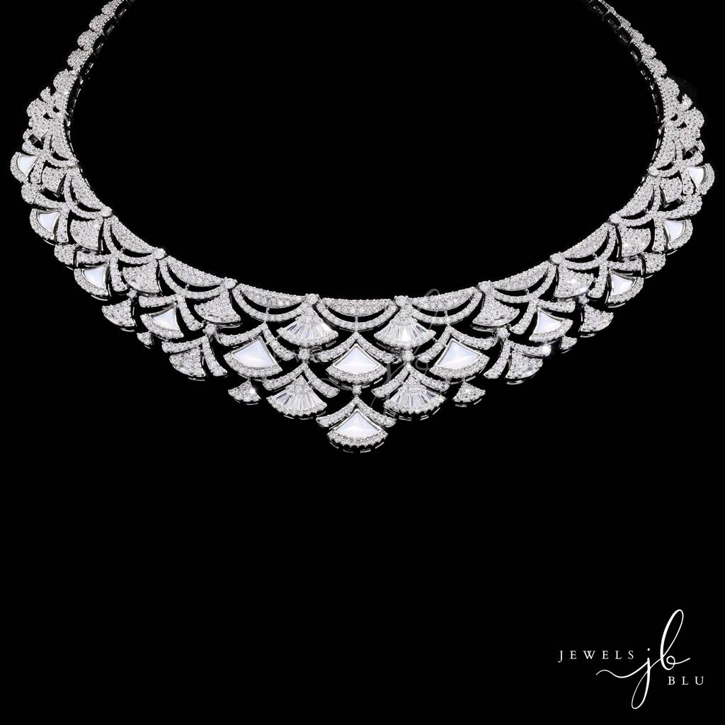 Premium Mother Of Pearl Detailing Nina Necklace Set With Earrings : 800007