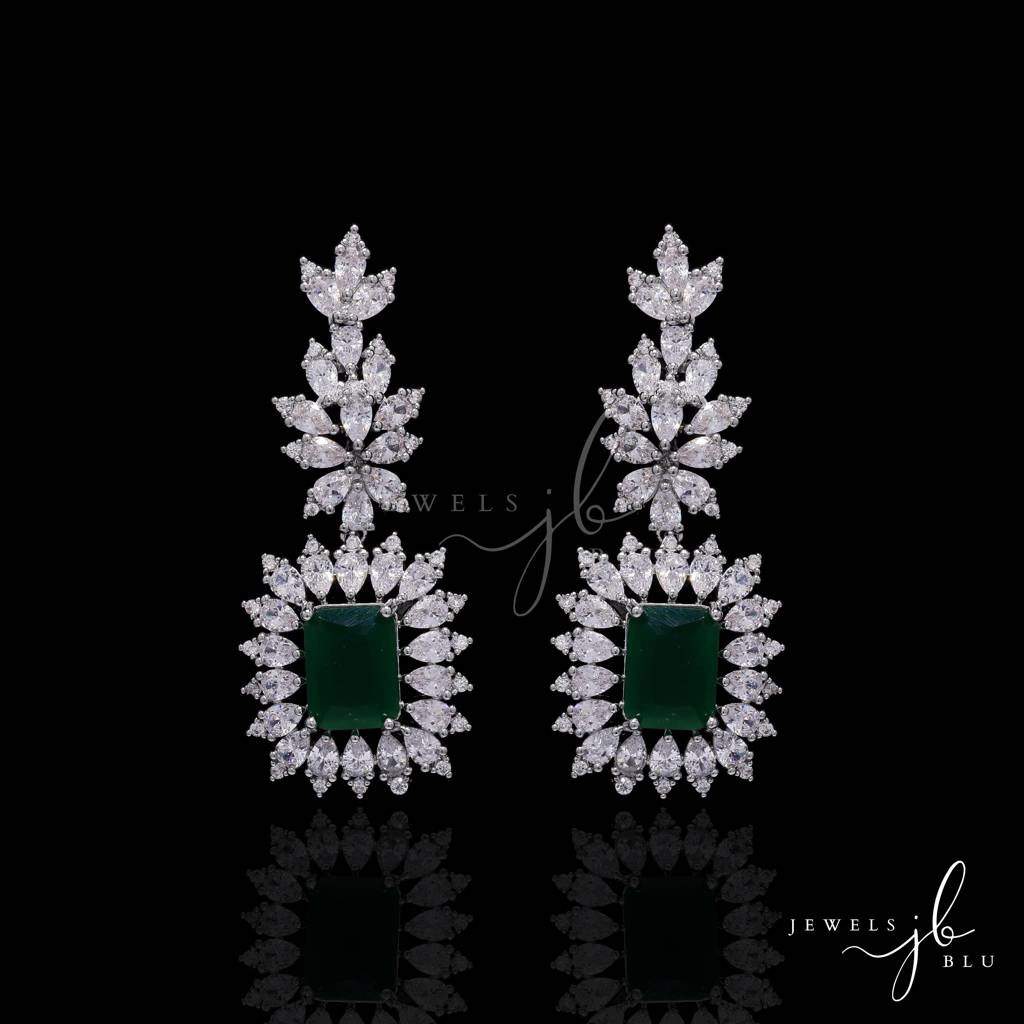 Premium Emerald And Marquise Diamond Monaco Necklace Set With Earrings : 800019